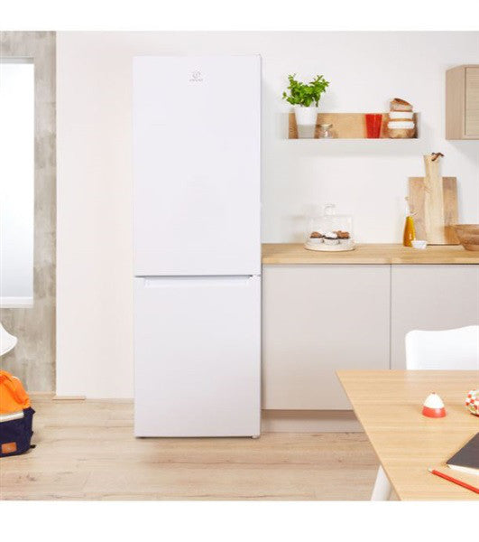 Frigorífico combi Indesit blanco 201*60cm XI9T2IW OCASION